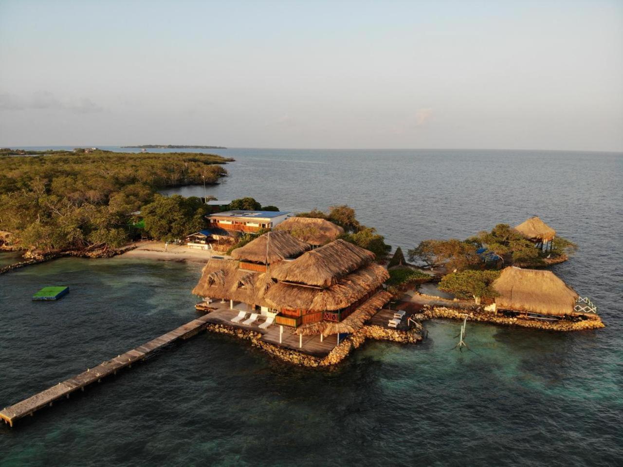 Hotel Puntanorte Tintipan Island Kültér fotó