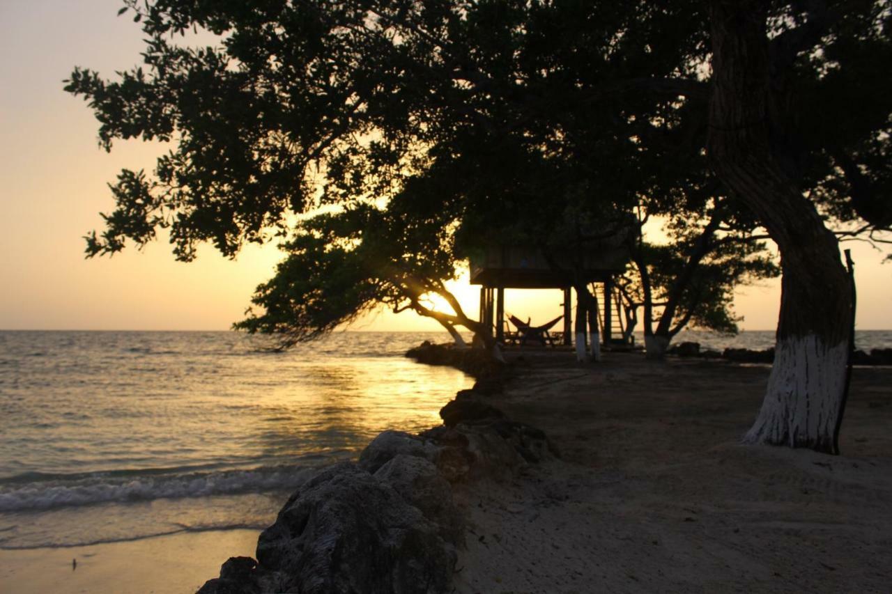 Hotel Puntanorte Tintipan Island Kültér fotó