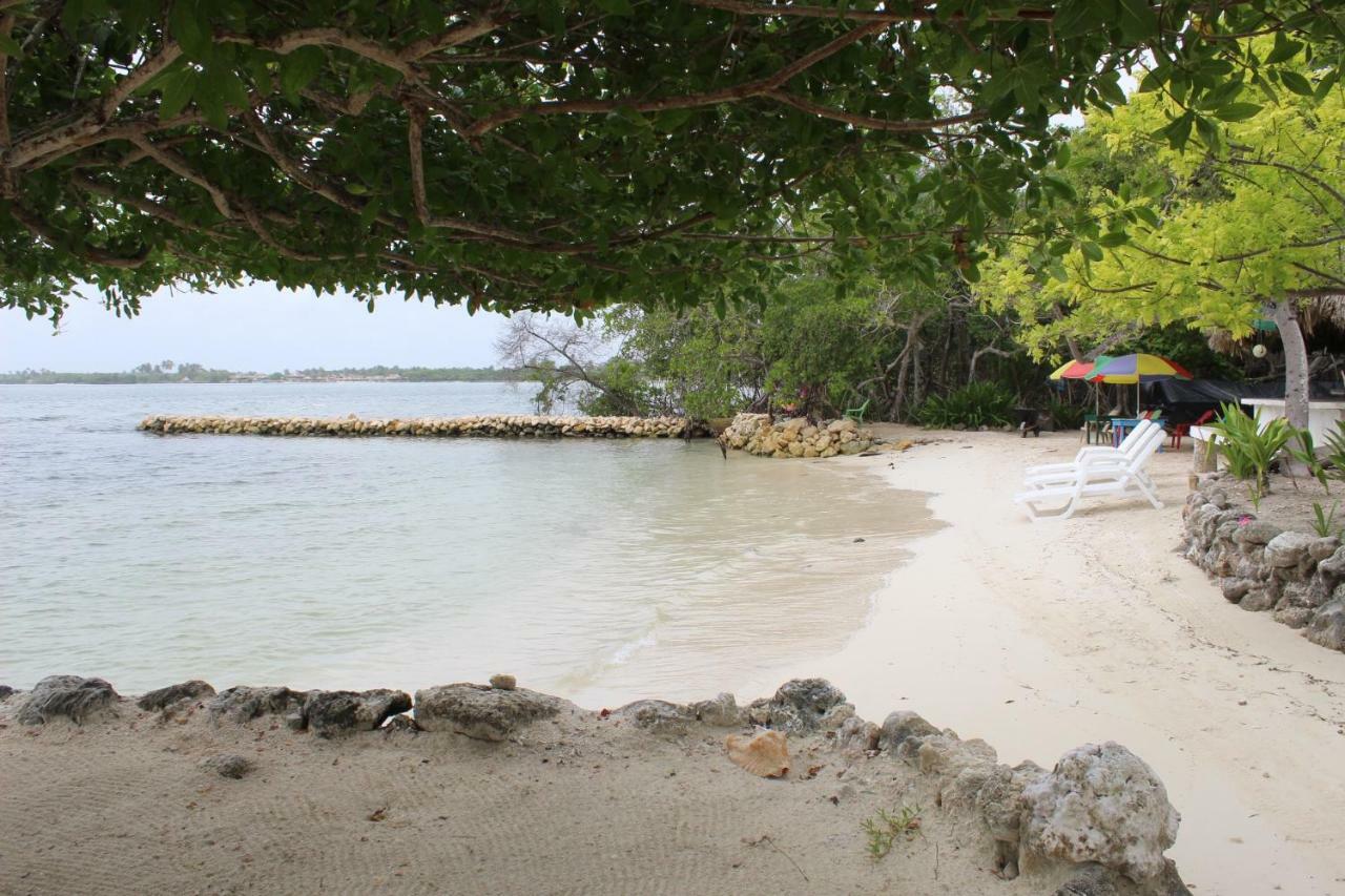 Hotel Puntanorte Tintipan Island Kültér fotó